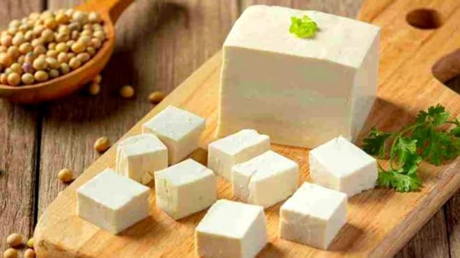 রুটি-পরোটার সঙ্গে পনির খান? ভুল খাবারের সঙ্গে খেলে বাড়বে বদহজম ও ওজনও