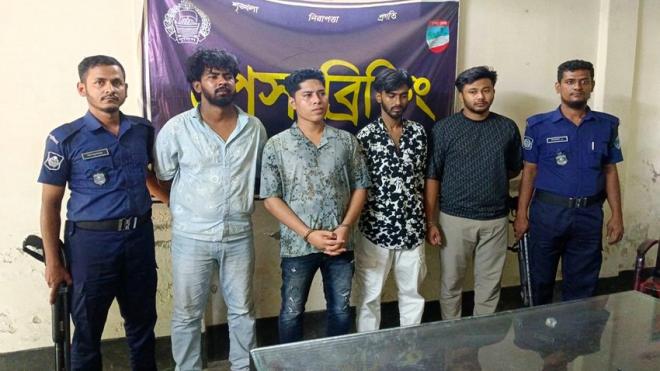 চট্টগ্রামের শীর্ষ সন্ত্রাসী ডেভিড ইমন যশোর থেকে গ্রেফতার