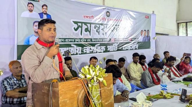নতুন বাংলাদেশ গড়তে এনসিপি প্রতিশ্রুতিবদ্ধ: হাসনাত আব্দুল্লাহ