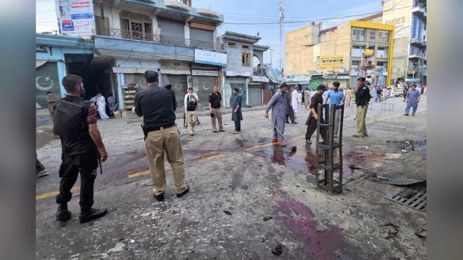 Suicide bomber kills 14 at anti-militancy protest in Pakistan