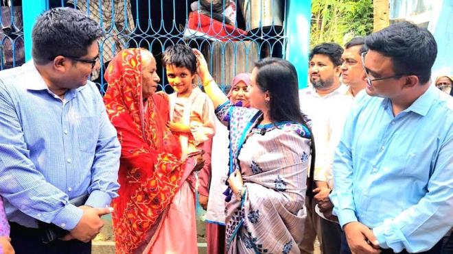 খুলনায় ক্লিনিকে হামলা-ভাঙচুর, পৃথক ঘটনায় গুলিবিদ্ধ দুজন