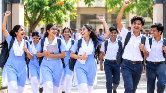 কলেজে ১৬ দিন পর্যন্ত বিরতি, দুর্গাপূজায় শিক্ষাপ্রতিষ্ঠানে দীর্ঘ ছুটি