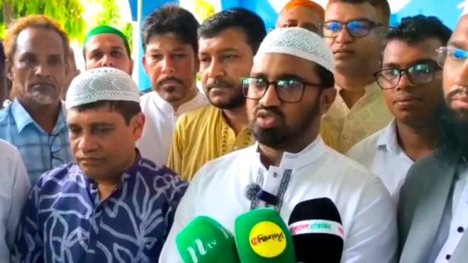 ইসলামী মূল্যবোধের প্রচার শিখতে জামায়াতকে হেফাজতের পরামর্শ রাশেদ খাঁনের
