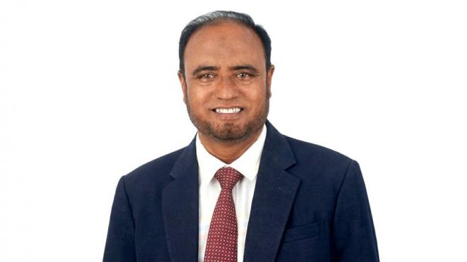 পাসপোর্ট ব্লক থাকায় তামাবিল স্থলবন্দরে আটক কামাল আহমেদ