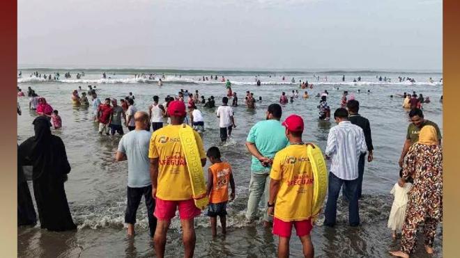 কক্সবাজারে জোয়ারের পানিতে আটকে ৫ পর্যটকের মৃত্যু, উদ্ধার সবার মরদেহ