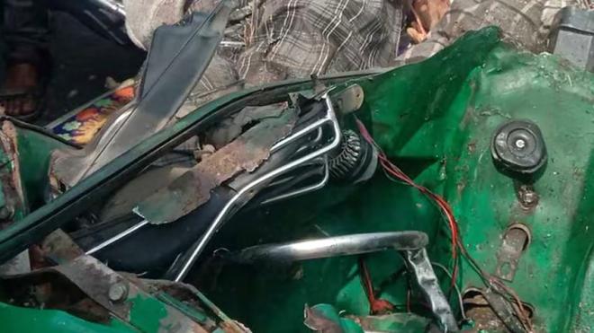 Seven killed in Mymensingh crash between bus and CNG-run auto-rickshaw