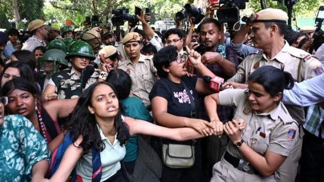 সিজেপির বিক্ষোভ ঘিরে দিল্লিতে ইন্টারনেট বন্ধ, কঠোর নিরাপত্তা